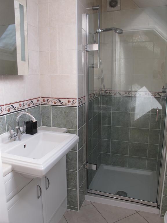 Westmorland - 4 Bedroom House - Free Parking For Up To 7 Cars - Walking Distance To Qmc And University - Ideal For Contractors And Large Groups Nottingham Buitenkant foto